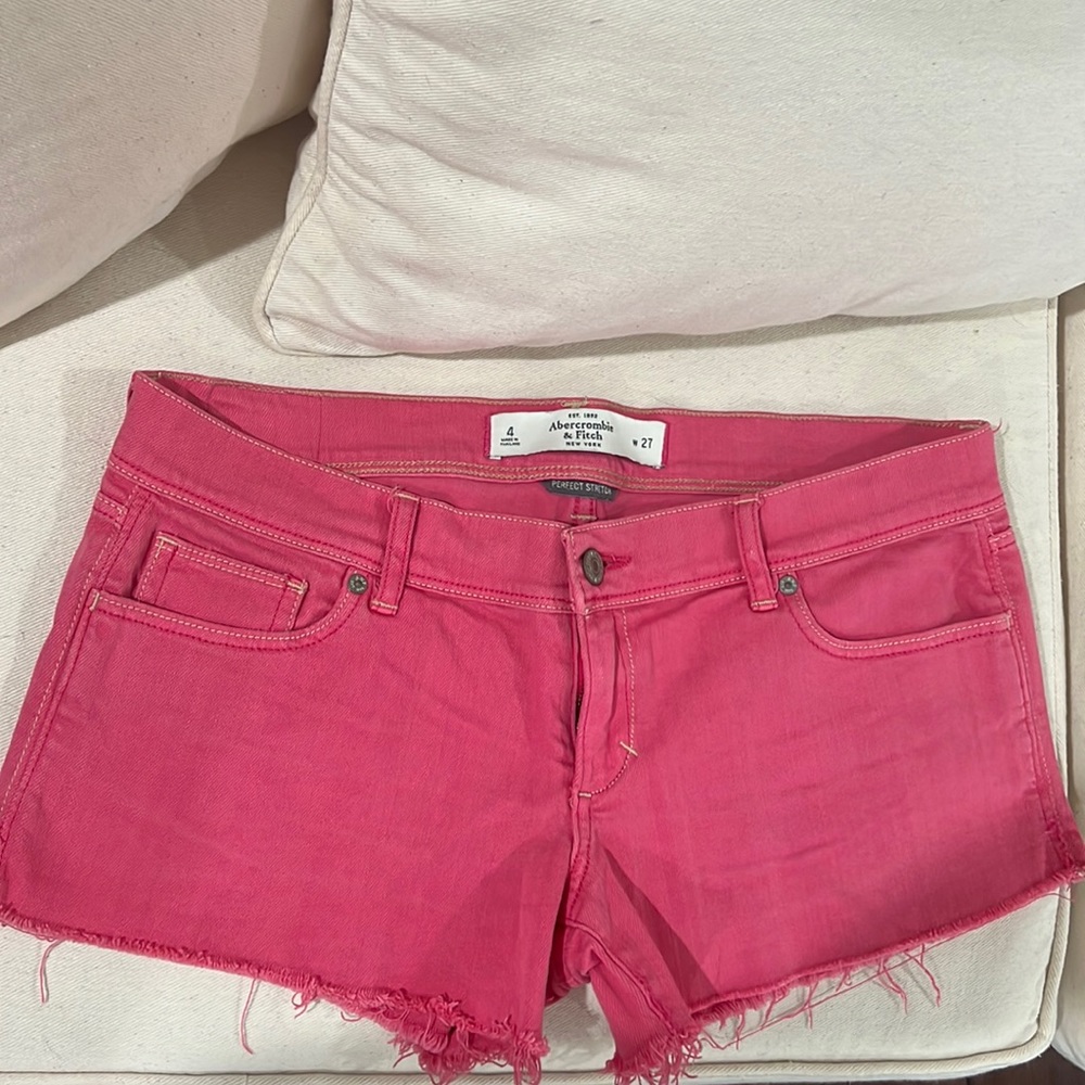 Size 27 Abercrombie & Fitch pink cut off jean shorts